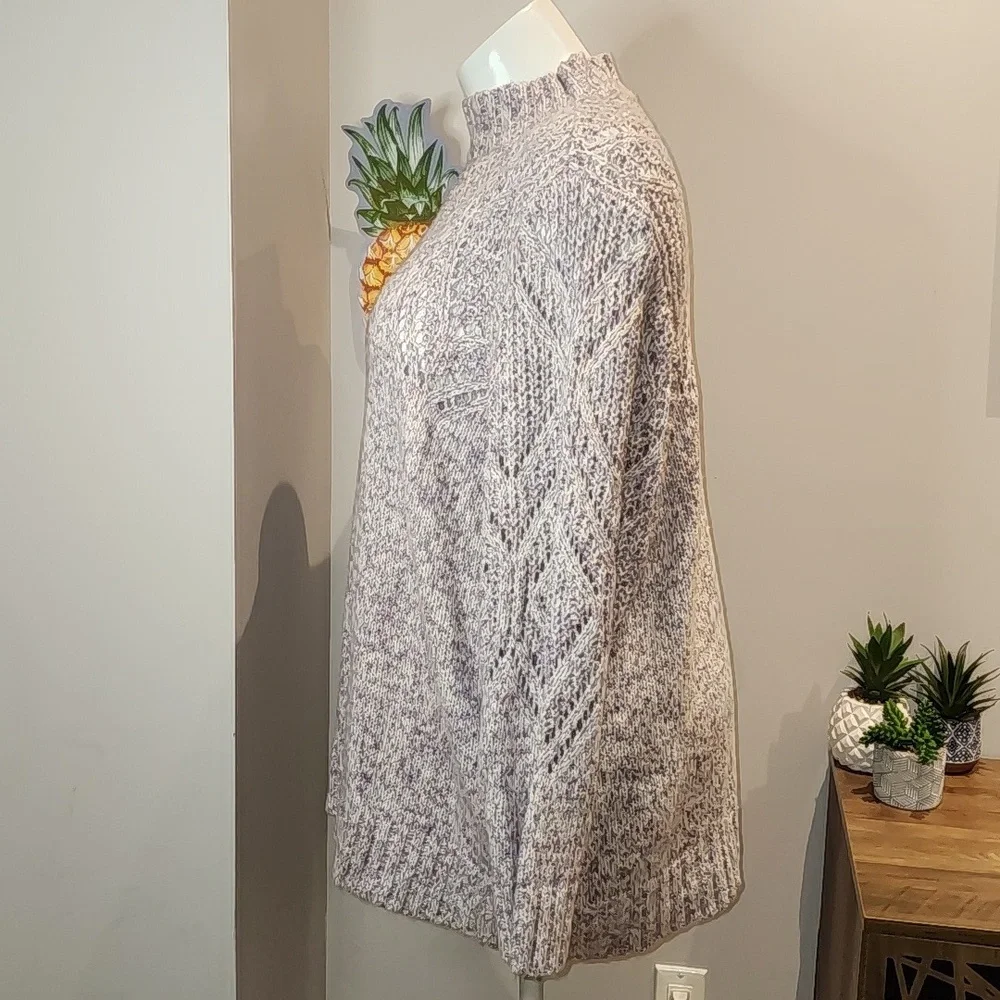 Torrid - Pullover Turtleneck Pointelle Sweater in Lavender - Picture 4 of 13